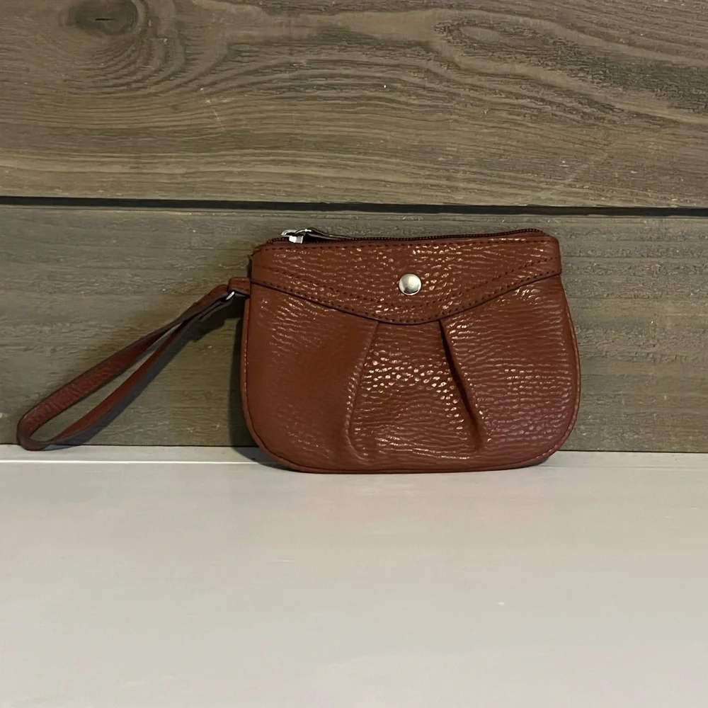 Brown leather wristlet - Picture 1 of 3